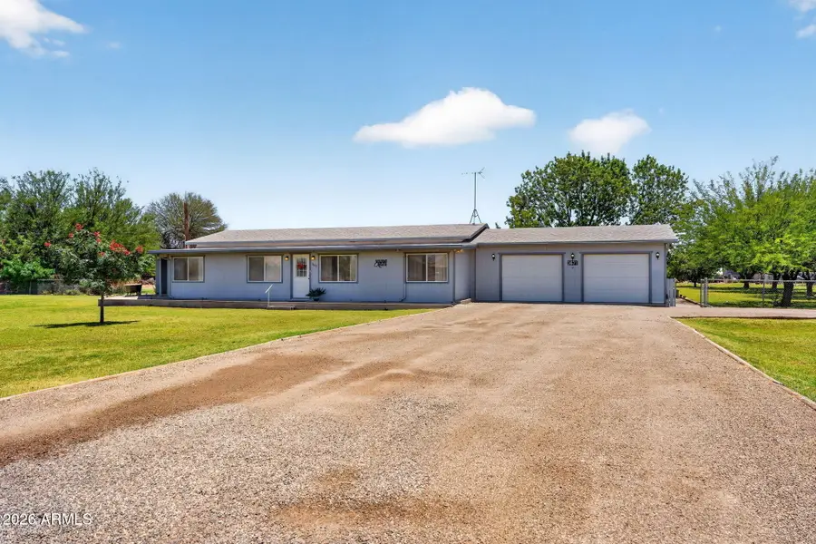 3671 E Stagecoach Pass Avenue, San Tan Valley, AZ 85140 - #2