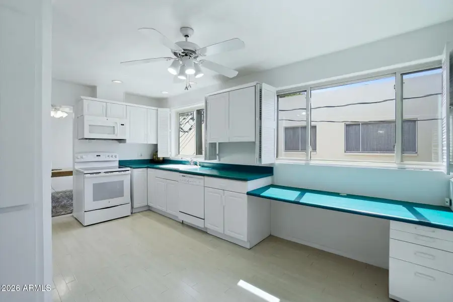 500 W Clarendon Avenue #D6, Phoenix, AZ 85013 - #2
