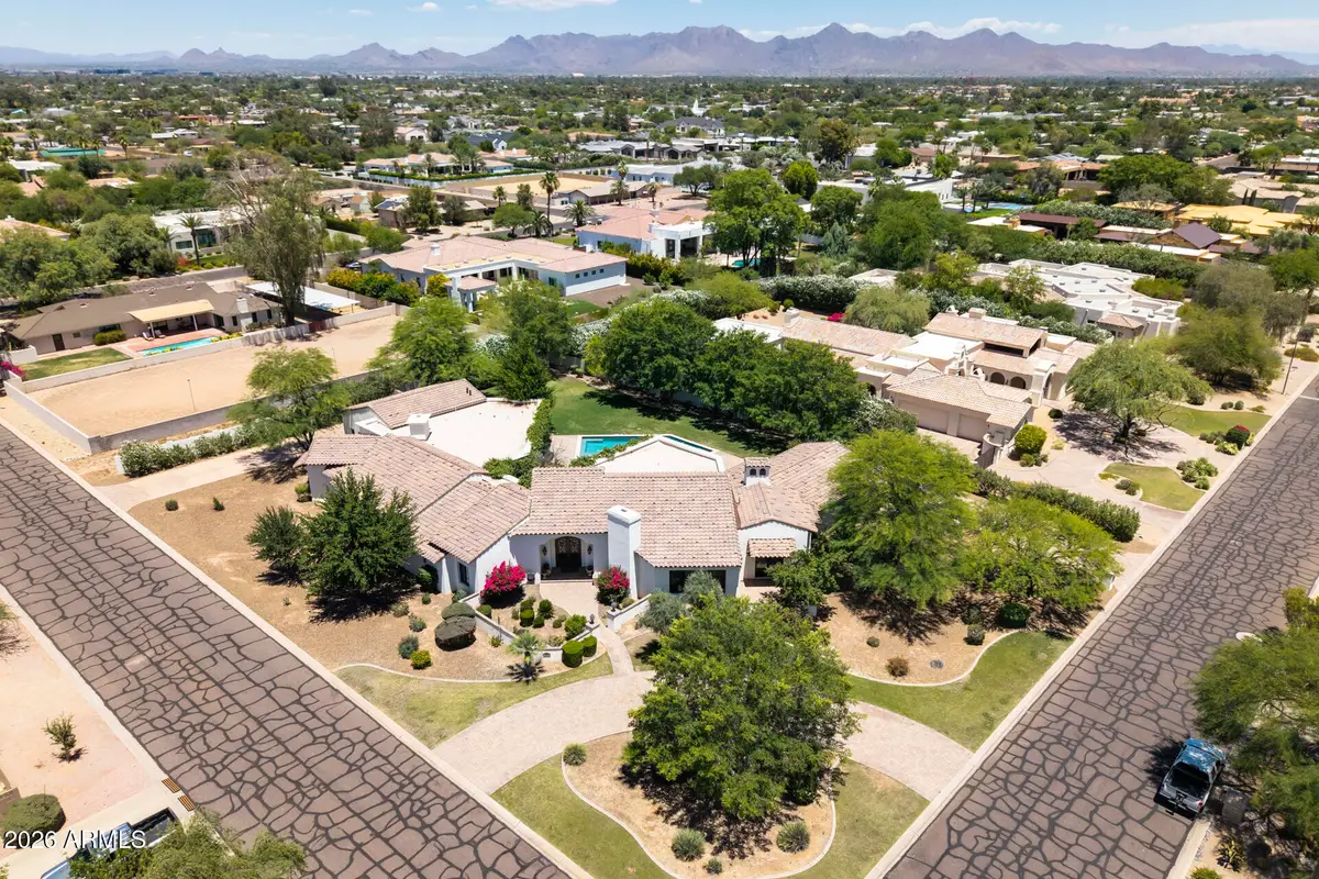 6202 E Turquoise Avenue, Paradise Valley, AZ 85253 - #1