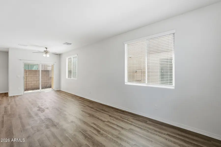 5437 W Albeniz Place, Phoenix, AZ 85043 - #3