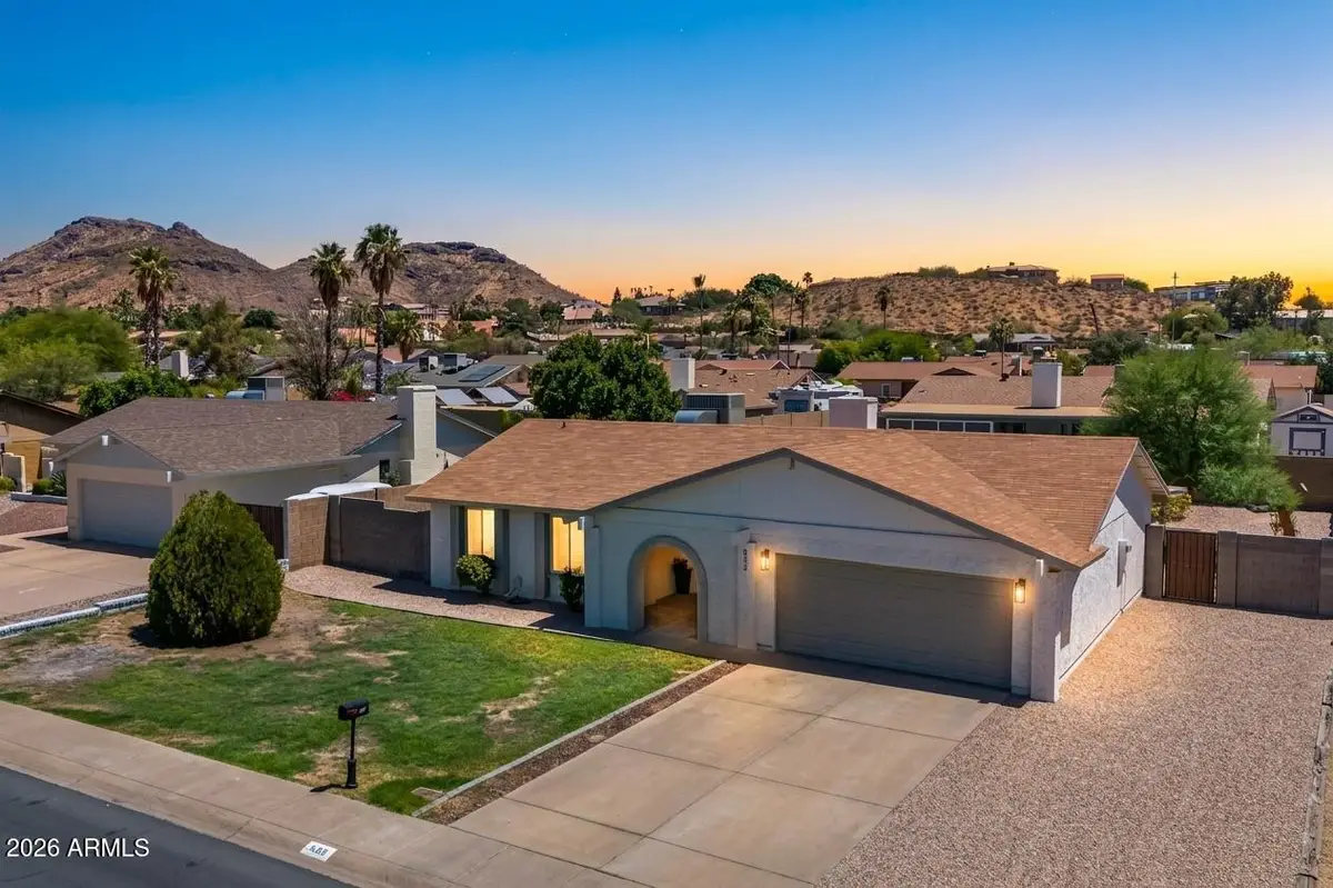 833 E Le Marche Avenue, Phoenix, AZ 85022 - #1