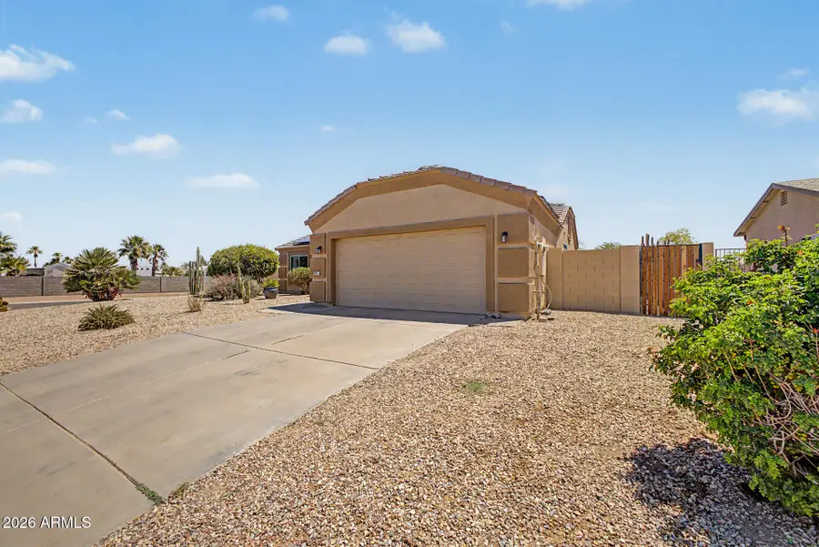 14121 S Redondo Road, Arizona City, AZ 85123 - #3