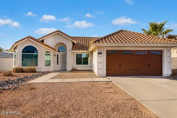 7302 E Clovis Avenue, Mesa, AZ 85208