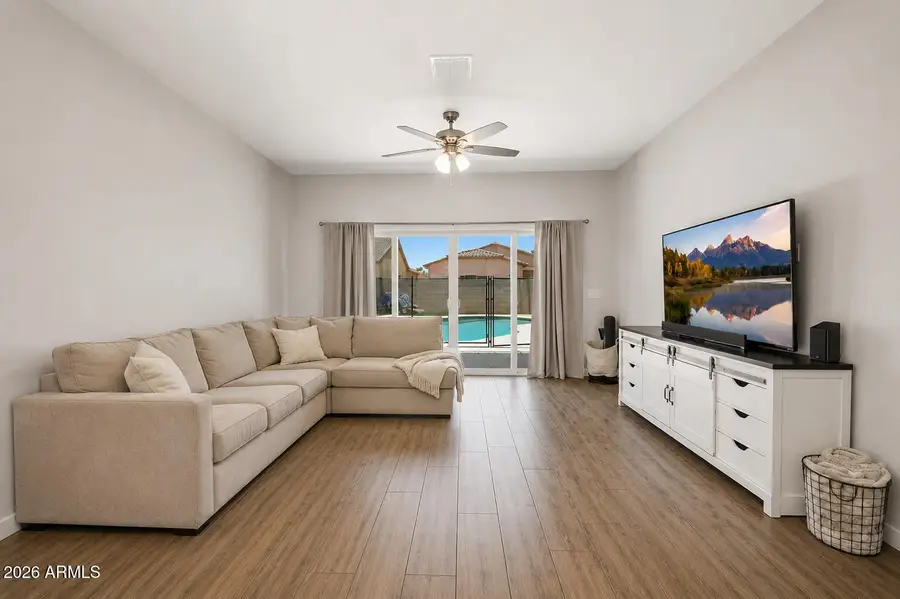 1177 W Joshua Tree Avenue, San Tan Valley, AZ 85140 - #3