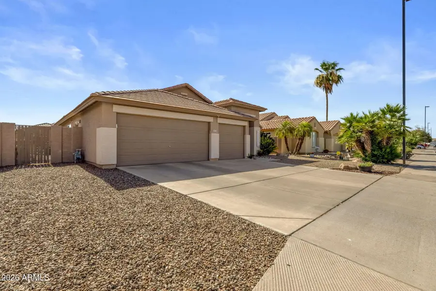 672 N Bridlegate Drive, Gilbert, AZ 85234 - #3
