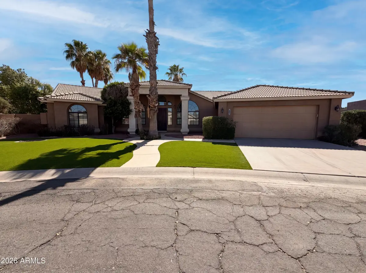 1207 E Clearview Drive, Casa Grande, AZ 85122 - #1