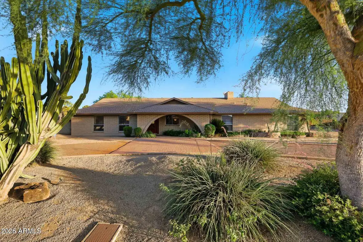 7417 W Grovers Avenue, Glendale, AZ 85308 - #1