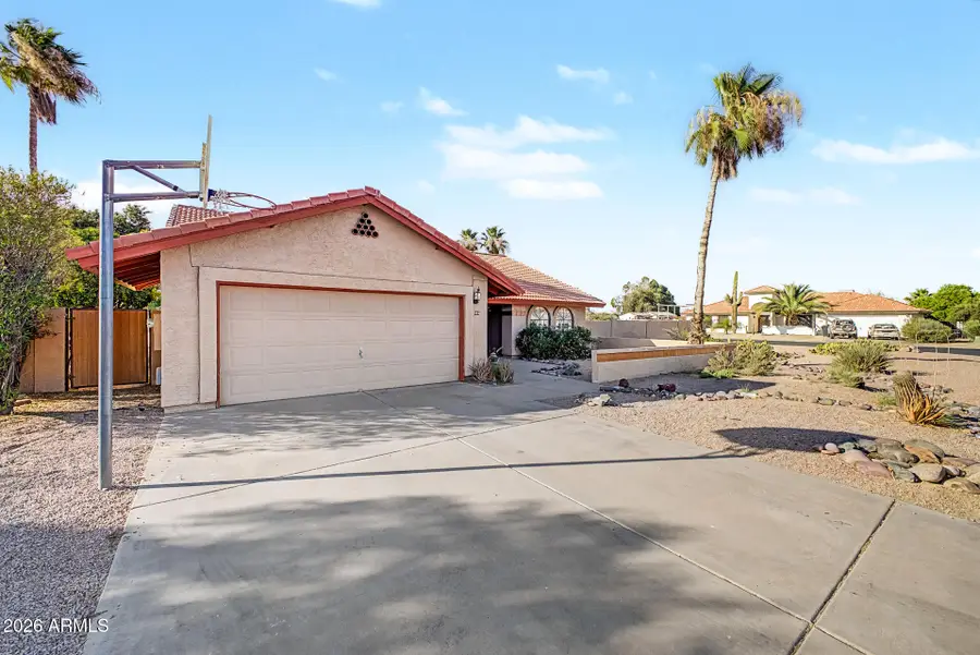 562 E Hackamore Street, Mesa, AZ 85203 - #3
