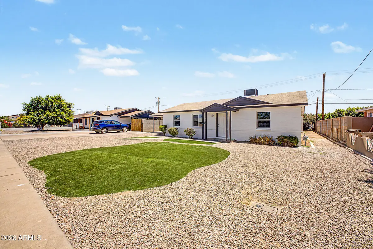 639 S Sirrine --, Mesa, AZ 85210 - #1