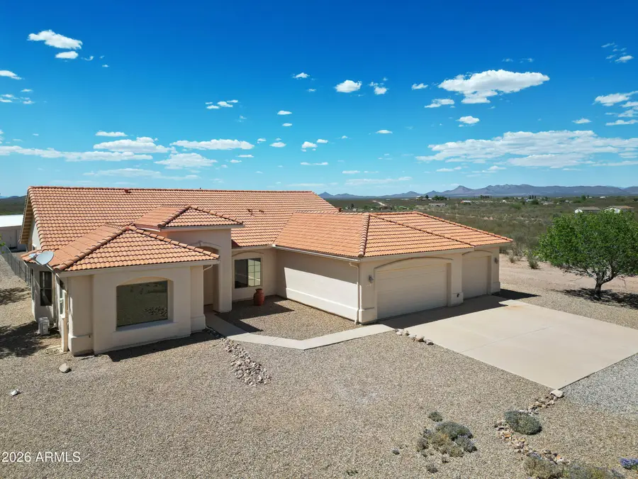 1460 N Clanton Avenue, Sierra Vista, AZ 85635 - #2