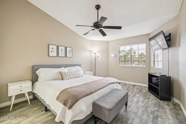 5230 E Brown Road #204, Mesa, AZ 85205
