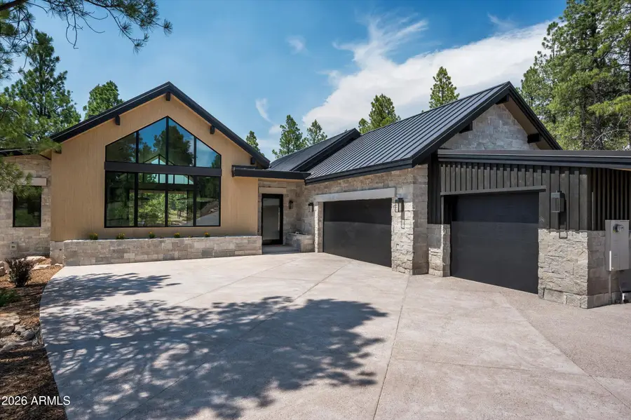 2911 S Solitaires Canyon Drive, Flagstaff, AZ 86005 - #3