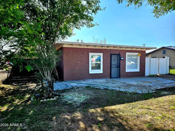 725 W Southgate Avenue W, Phoenix, AZ 85041