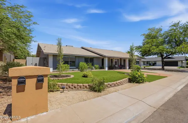 17627 N 1st Street, Phoenix, AZ 85022