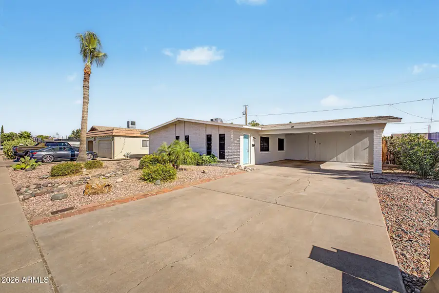 3217 E Pershing Avenue, Phoenix, AZ 85032 - #3