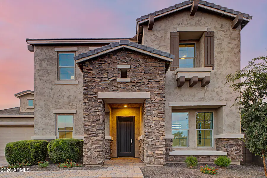 1002 E Parkview Drive, Gilbert, AZ 85295 - #3