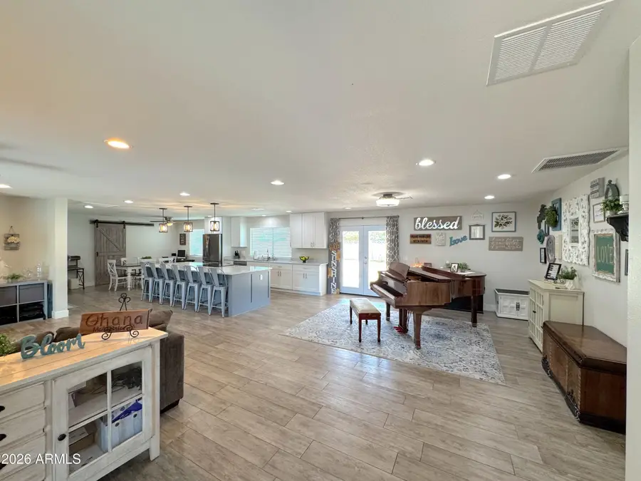 2420 E Ivy Street, Mesa, AZ 85213 - #2