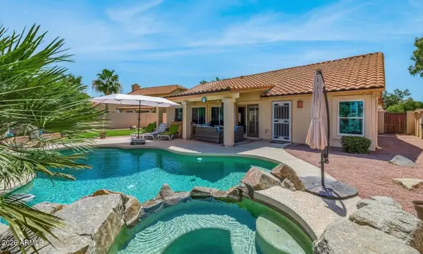 3840 S Acacia Court, Chandler, AZ 85248