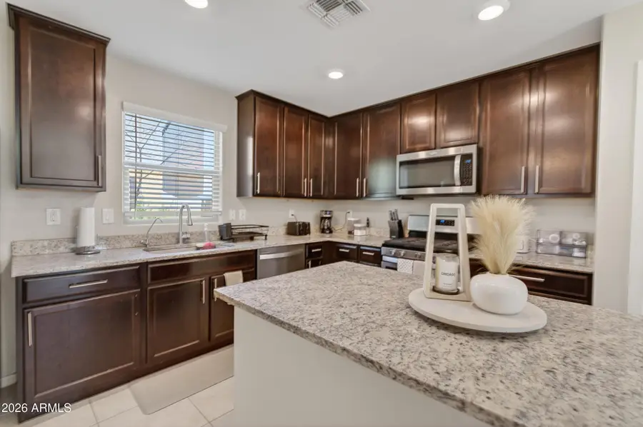 8224 W Albeniz Place, Phoenix, AZ 85043 - #3