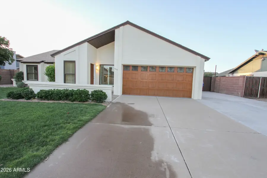 1008 W Topeka Drive, Phoenix, AZ 85027 - #2