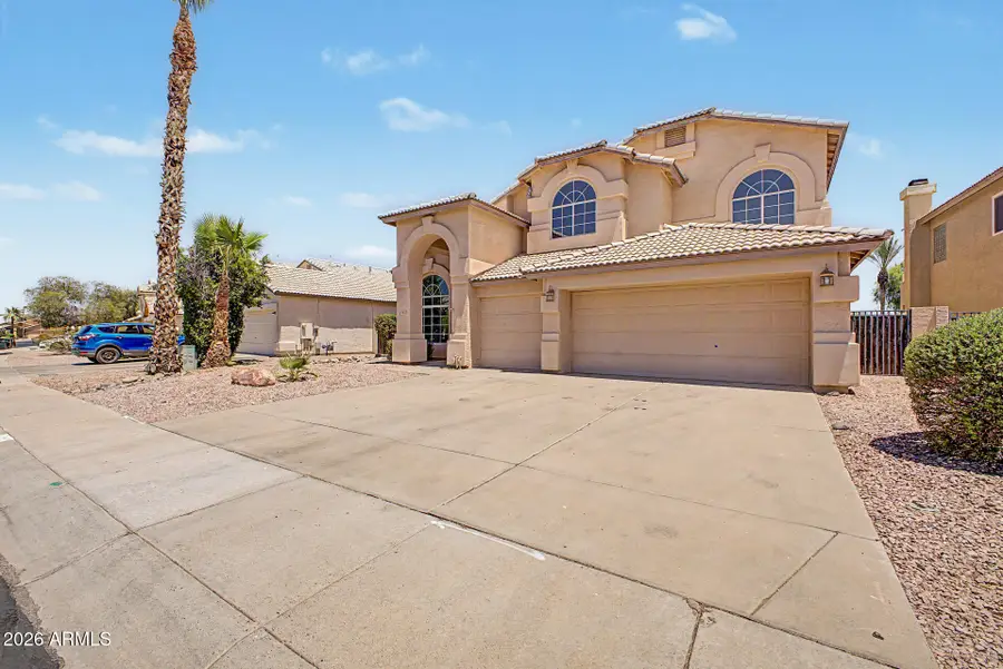 13765 W Vernon Avenue, Goodyear, AZ 85395 - #2