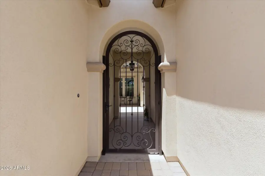 15766 W Wilshire Drive, Goodyear, AZ 85395 - #2