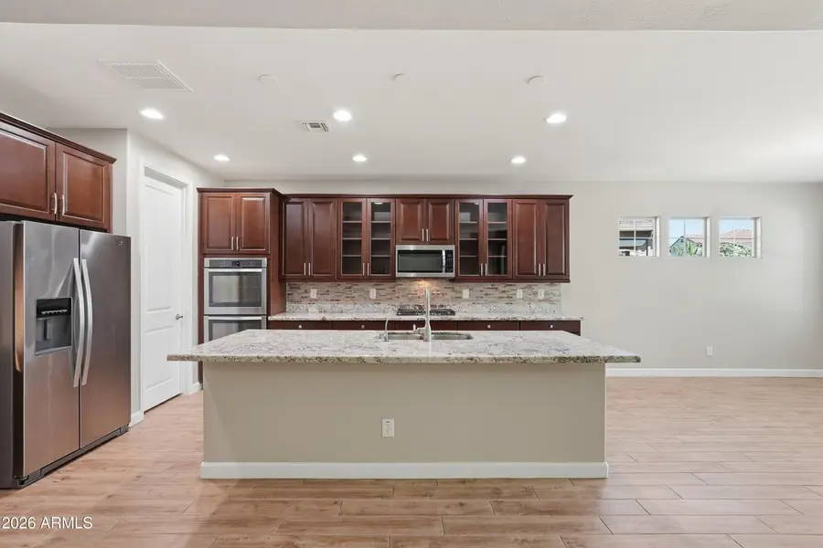 945 W Yellowstone Way, Chandler, AZ 85248 - #3