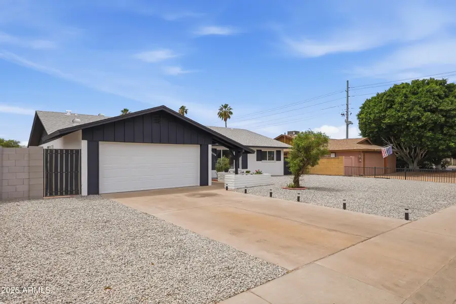 3453 W Hearn Road, Phoenix, AZ 85053 - #2