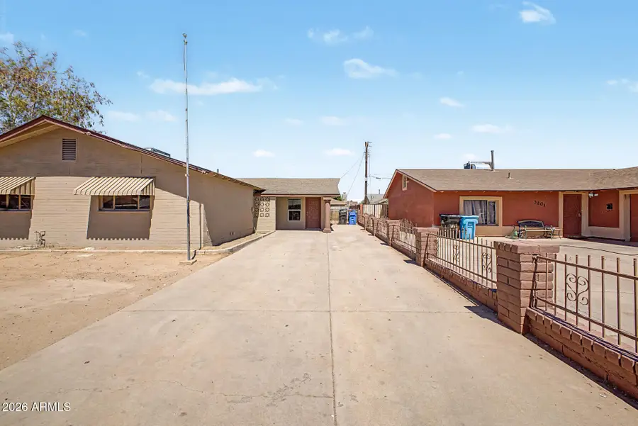 3207 N 54th Avenue, Phoenix, AZ 85031 - #2