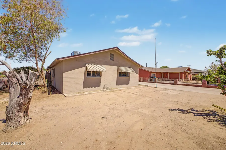 3207 N 54th Avenue, Phoenix, AZ 85031 - #3