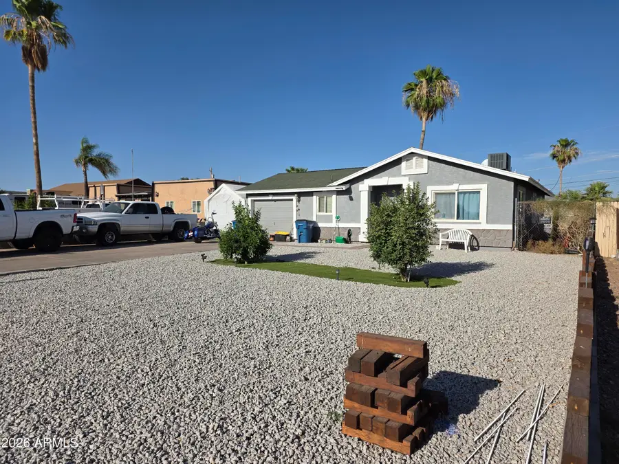 2219 S Royal Palm Road, Apache Junction, AZ 85119 - #2