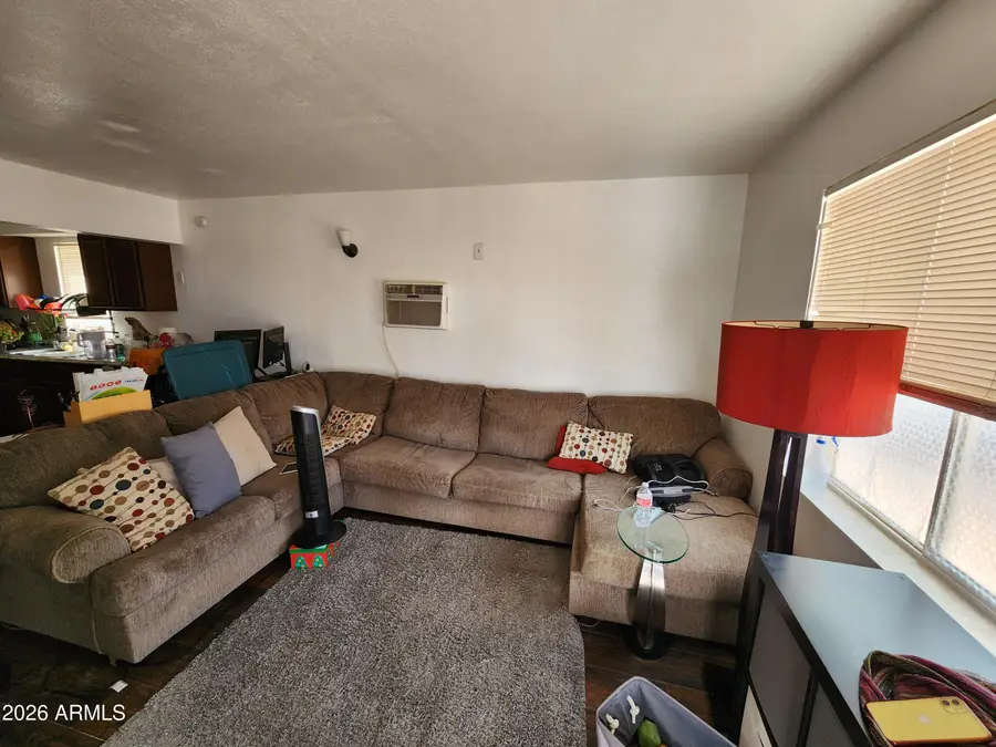 404 E 4th Street, Casa Grande, AZ 85122 - #2