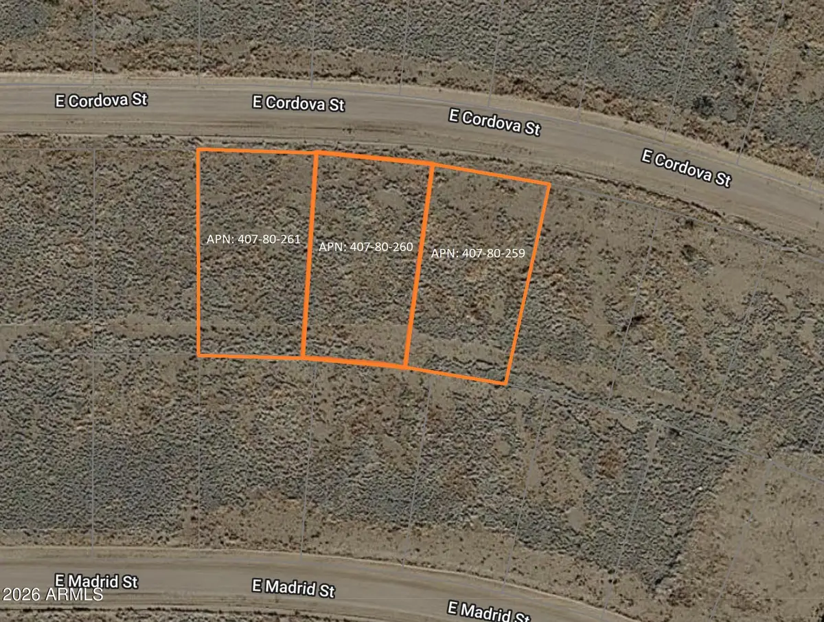 673 E Cordova Street, Douglas, AZ 85607 - #1