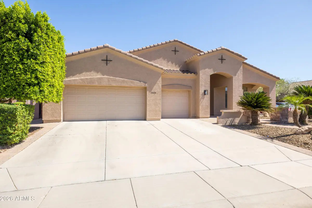 2020 W Bonanza Lane, Phoenix, AZ 85085 - #1