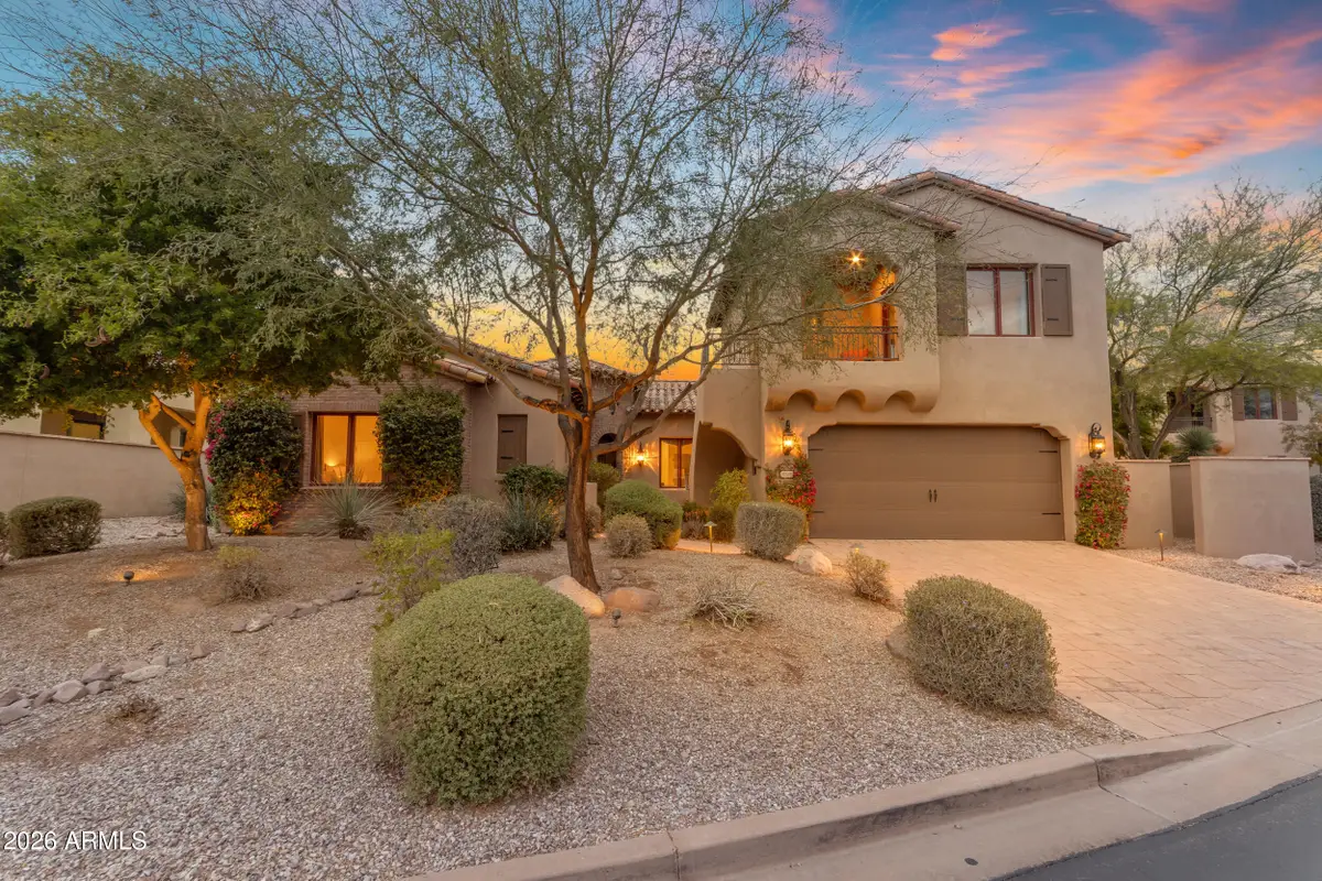 8286 E Club Village Drive, Gold Canyon, AZ 85118 - #1