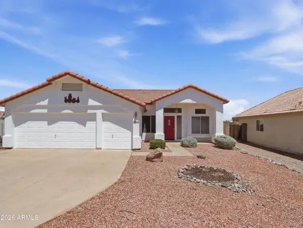 19599 N Coyote Lakes Parkway, Surprise, AZ 85378