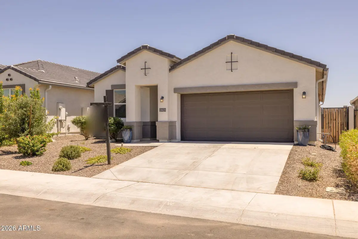 2421 W Sable Avenue, Apache Junction, AZ 85120 - #1