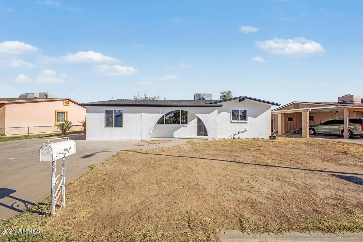 7113 W Vernon Avenue, Phoenix, AZ 85035 - #1