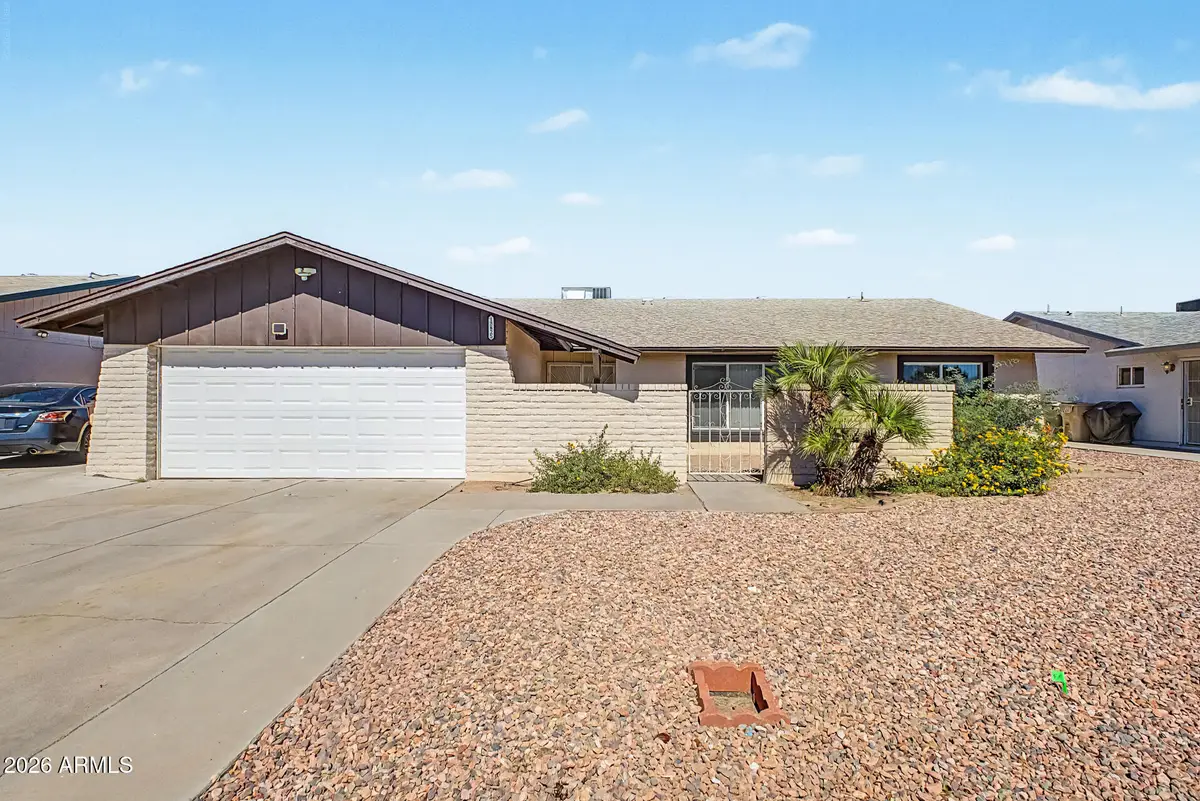 13825 N 52nd Avenue, Glendale, AZ 85306 - #1