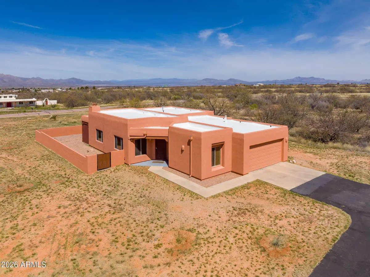 3203 W Thunder Pass Road, Benson, AZ 85602 - #1