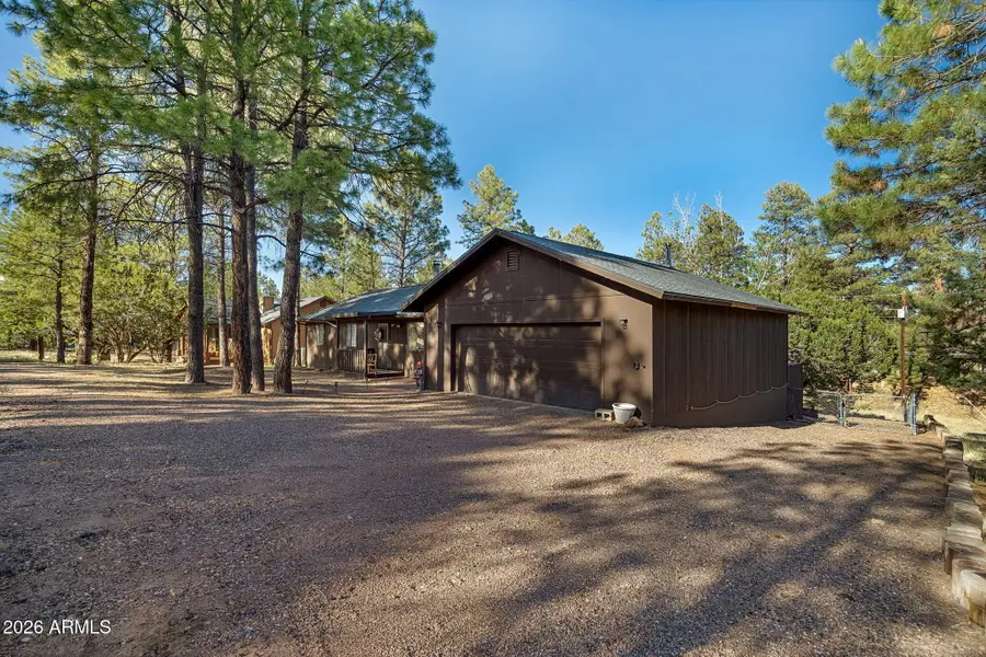 3307 Pine Cone Drive, Overgaard, AZ 85933 - #3
