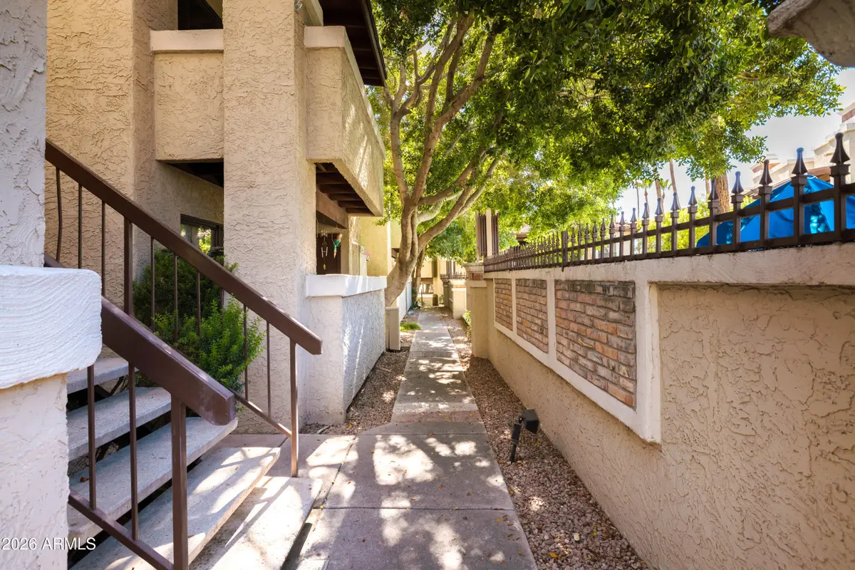 7557 N Dreamy Draw Drive #275, Phoenix, AZ 85020 - #1