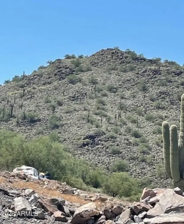 18xx W Cloud Road, Phoenix, AZ 85086