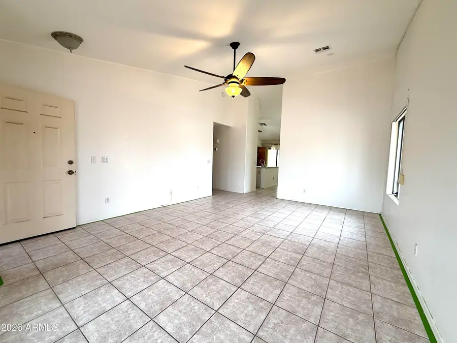 10781 W Robin Lane W, Peoria, AZ 85373 - #2