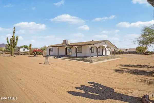1641 N Plaza Drive, Apache Junction, AZ 85120