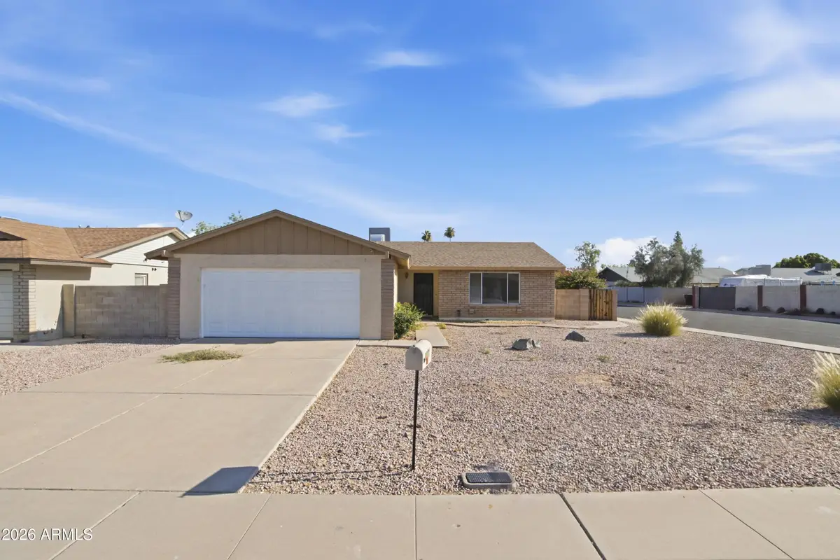2070 E Yale Drive, Tempe, AZ 85283 - #1