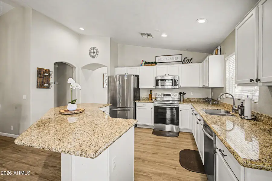 1352 S Portland Avenue, Gilbert, AZ 85296 - #3