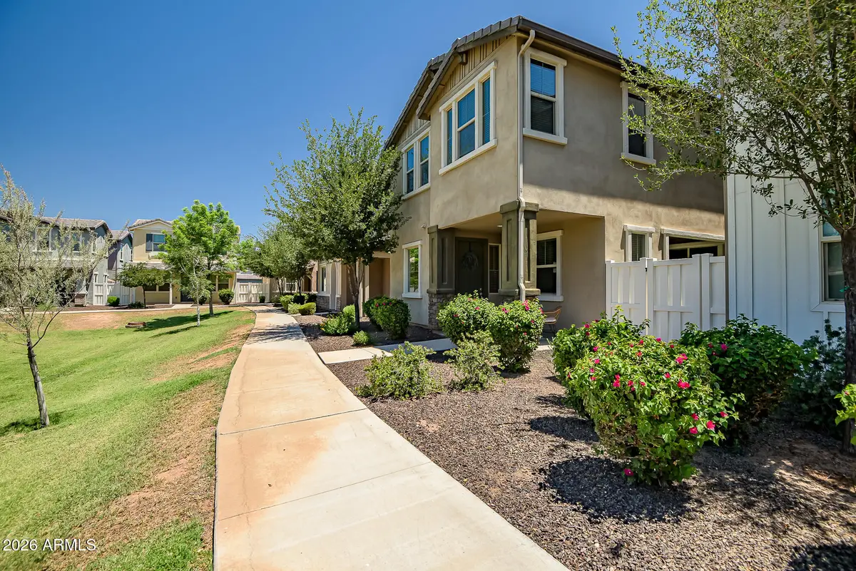 2252 S Basmath Lane, Gilbert, AZ 85295 - #1