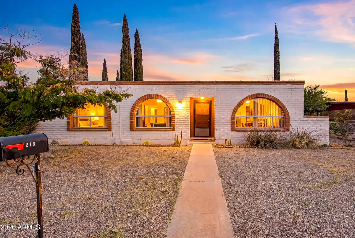 216 N Enrico Avenue, Sierra Vista, AZ 85635 - #1