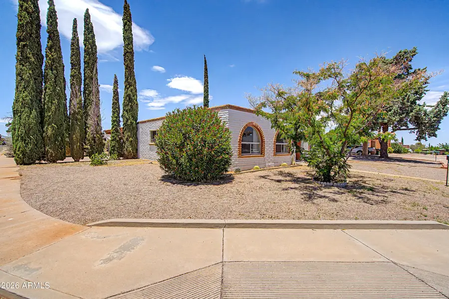 216 N Enrico Avenue, Sierra Vista, AZ 85635 - #2